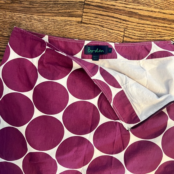 Boden A-line skirt with purple/wine colored polka dots, UK size 8 - Picture 3 of 3
